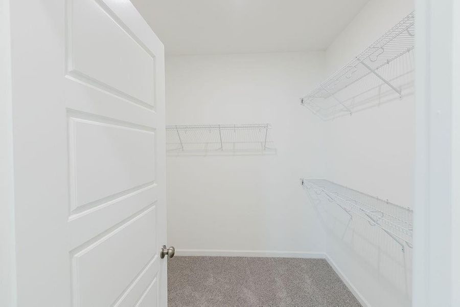 Spacious, unfurnished interior of a new home in Downtown Fausett, Dawsonville (Image 21).