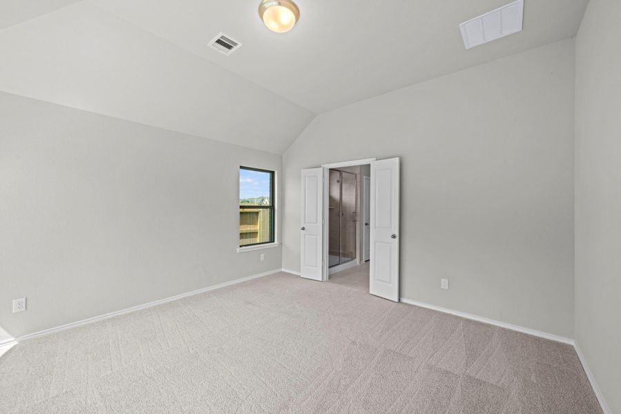 Spacious, unfurnished interior of a new home in The Trails, New Caney (Image 22). Spacious, unfurnished interior of a new home in The Trails, New Caney (Image 22).