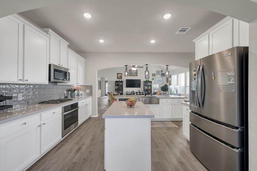 Furnished interior view inside a new home in Glen Oaks, Magnolia (Image 36).