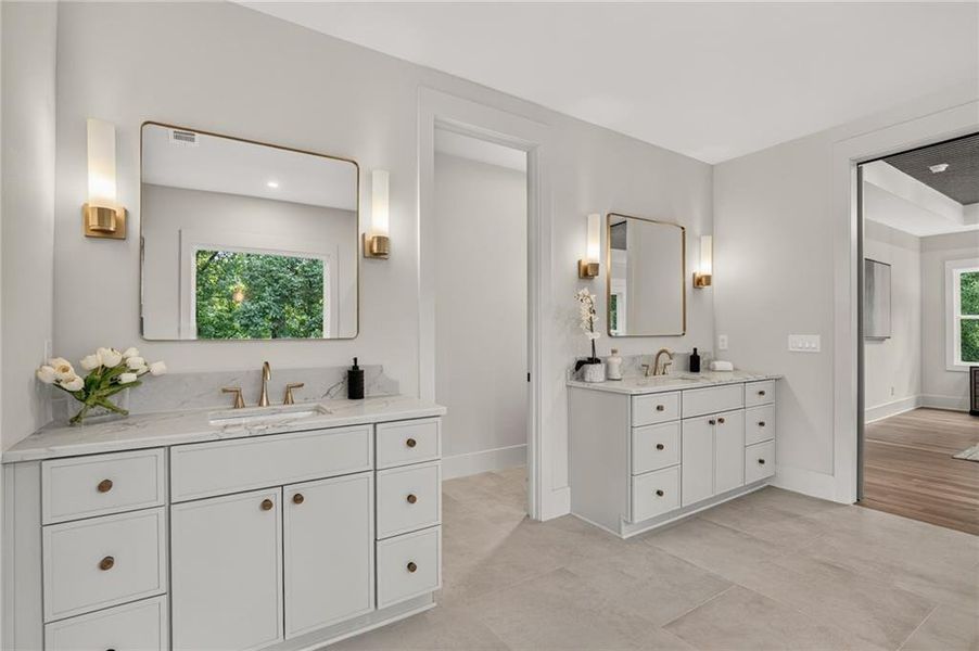 Furnished interior view inside a new home in , Atlanta (Image 34).
