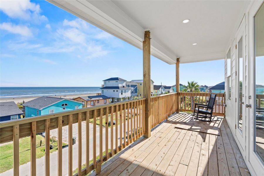 Views off 2nd floor deck