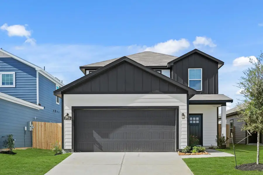 Front exterior of a new home in Lonestar Collection at Paloma at Sanford Farms, Waller, TX, highlighting curb appeal (Image 2). Front exterior of a new home in Lonestar Collection at Paloma at Sanford Farms, Waller, TX, highlighting curb appeal (Image 2).