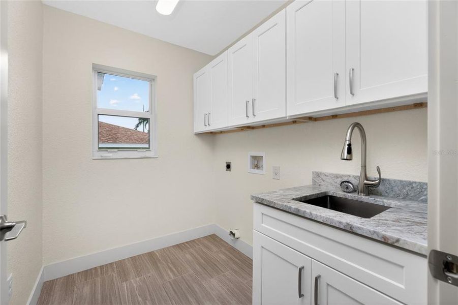 Furnished interior view inside a new home in , Punta Gorda (Image 42).