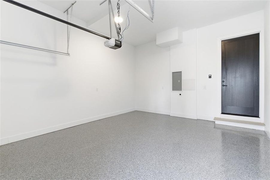 Spacious, unfurnished interior of a new home in , Atlanta (Image 22). Spacious, unfurnished interior of a new home in , Atlanta (Image 22).