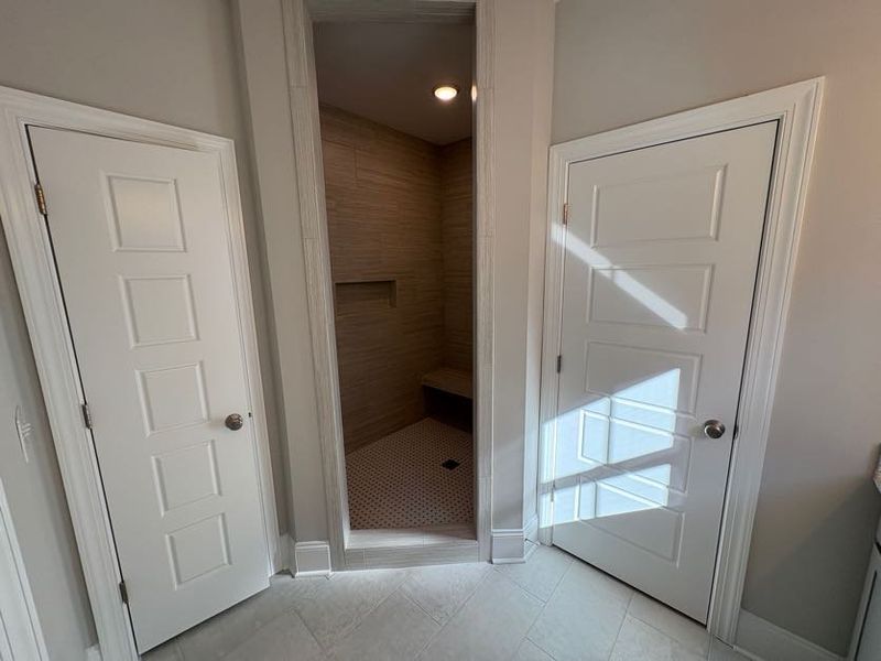 Image 41 of a home in Riverside Cove.