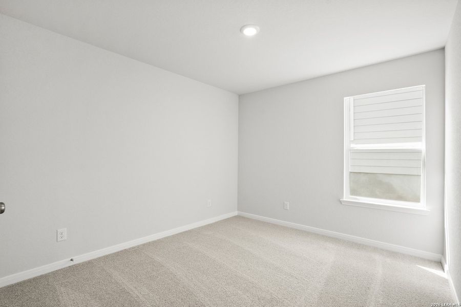 Spacious, unfurnished interior of a new home in Hickory Ridge, Elmendorf (Image 27).