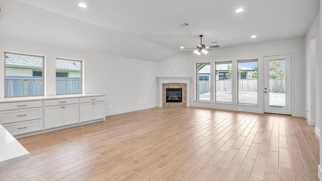 Spacious, unfurnished interior of a new home in Kresston, Montgomery (Image 14). Spacious, unfurnished interior of a new home in Kresston, Montgomery (Image 14).