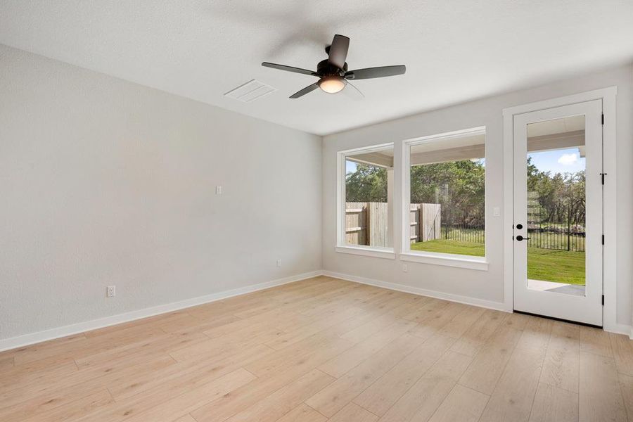 Spacious, unfurnished interior of a new home in Terrace Collection at Lariat, Liberty Hill (Image 30). Spacious, unfurnished interior of a new home in Terrace Collection at Lariat, Liberty Hill (Image 30).