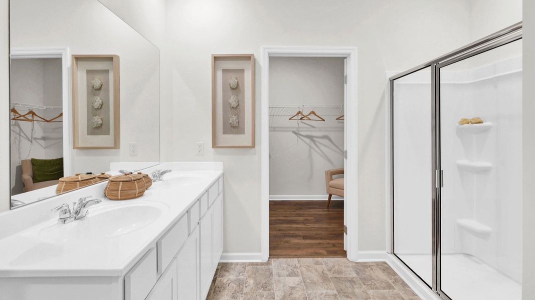 Representative furnished interior of a home built from the Denton by D.R. Horton in Harbor Crest, Ooltewah (Image 18).