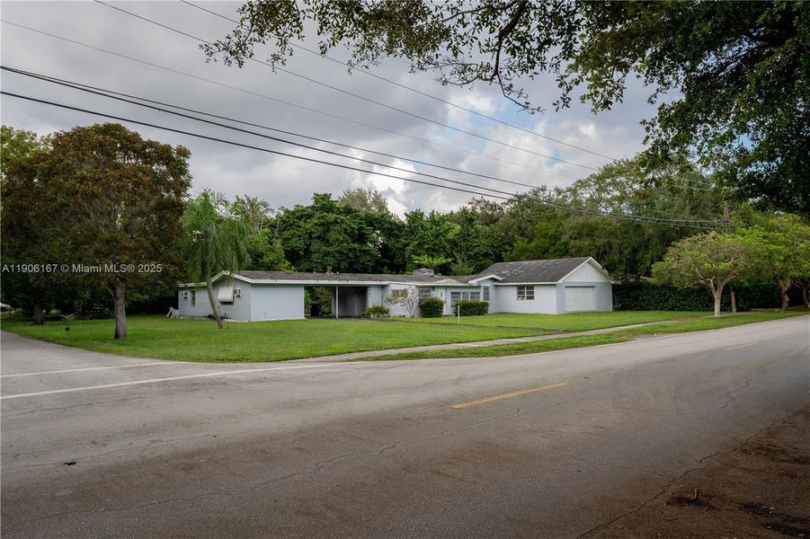 Image 5 of a home in . Image 5 of a home in .