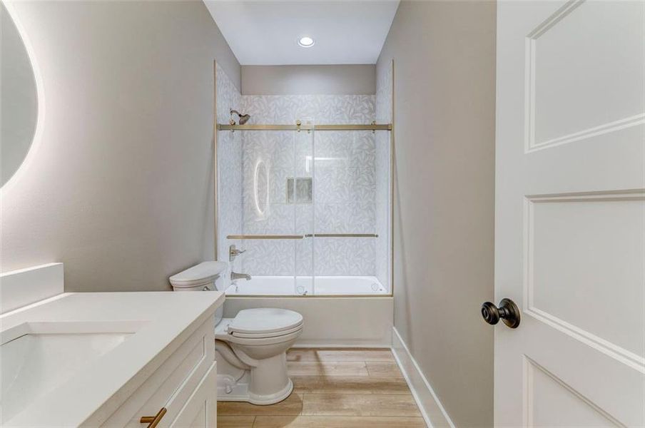 Furnished interior view inside a new home in , Ellijay (Image 33). Furnished interior view inside a new home in , Ellijay (Image 33).