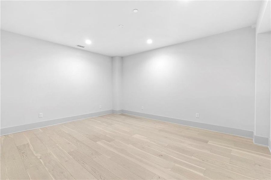 Spacious, unfurnished interior of a new home in , Fayetteville (Image 48).