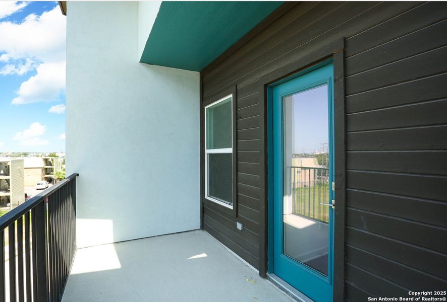 Exterior details and patio area of a home in , San Antonio (Image 3).