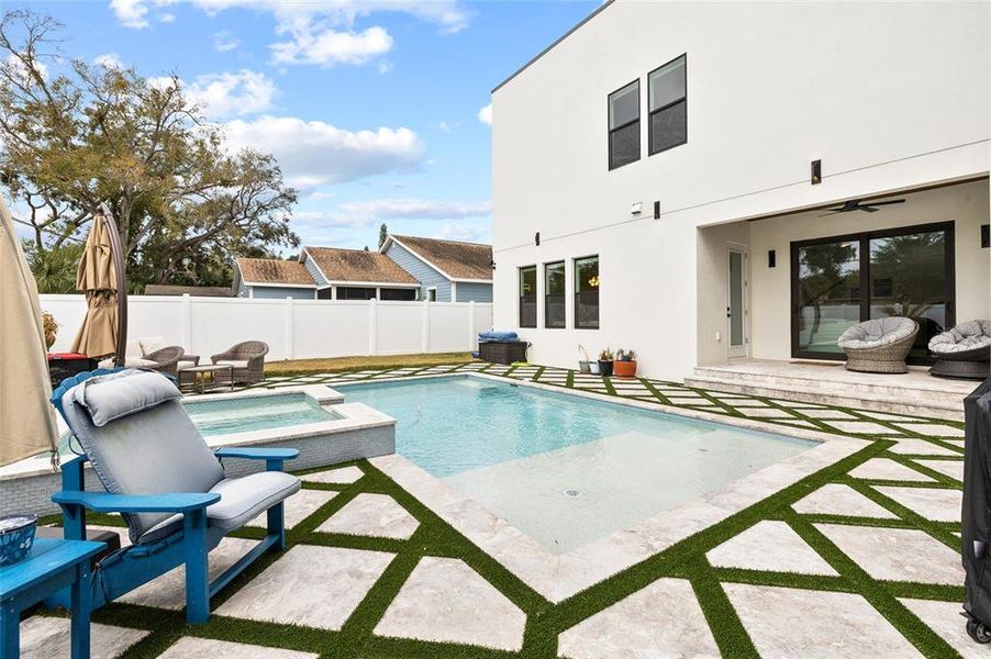 Exterior details and patio area of a home in , Tampa (Image 25).