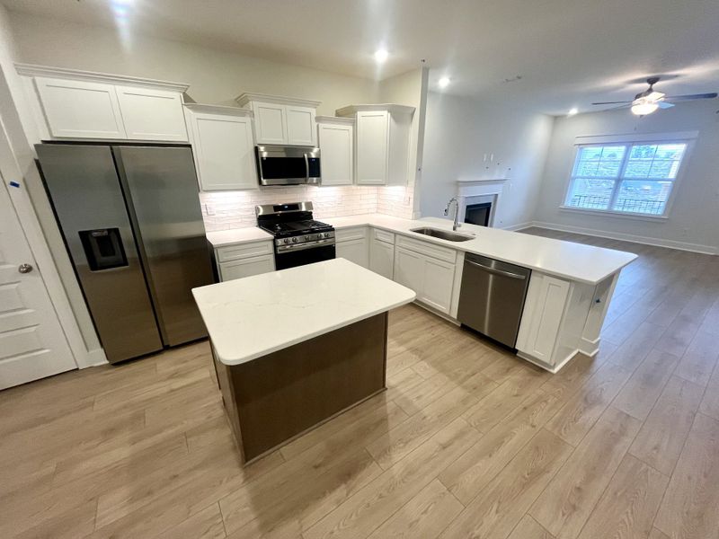 Kitchen with working island