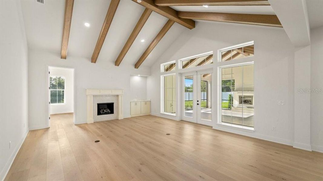 Spacious, unfurnished interior of a new home in , Port Orange (Image 24).