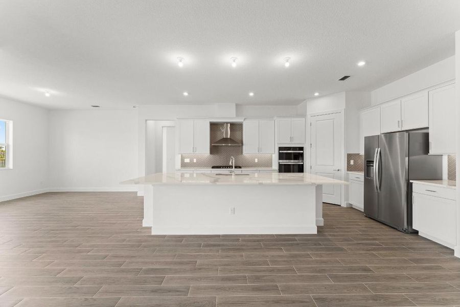 US_SEF_OPAL_LOT 172_kitchen 2