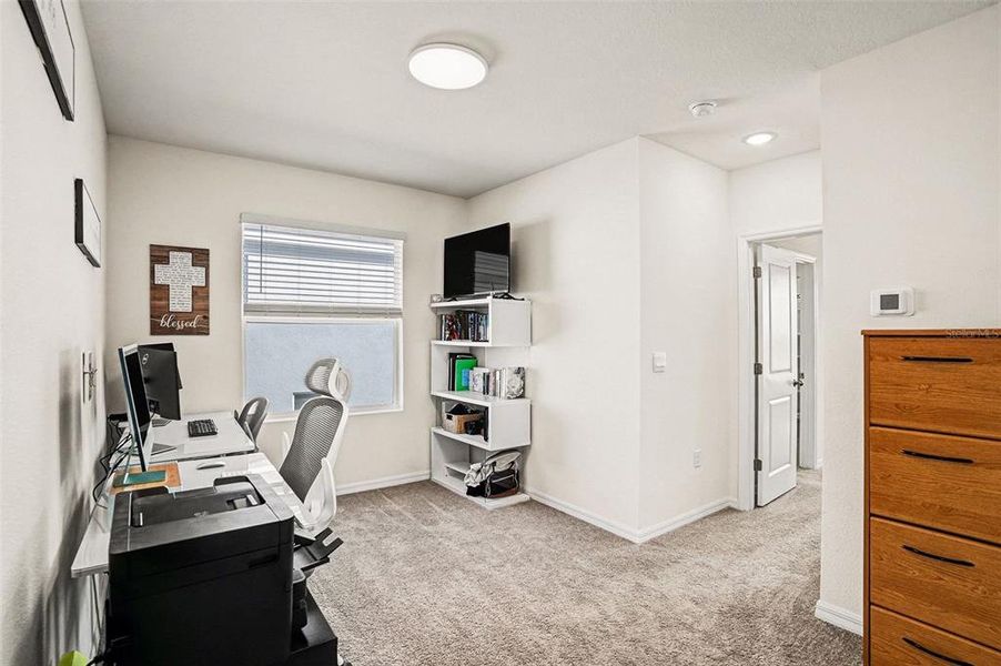 Furnished interior view inside a new home in , Plant City (Image 25). Furnished interior view inside a new home in , Plant City (Image 25).