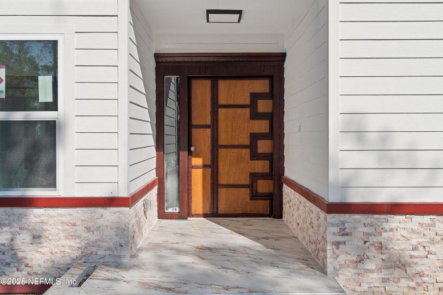 Exterior details and patio area of a home in , Jacksonville (Image 19). Exterior details and patio area of a home in , Jacksonville (Image 19).