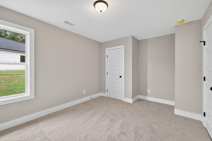 Spacious, unfurnished interior of a new home in , Winder (Image 28).