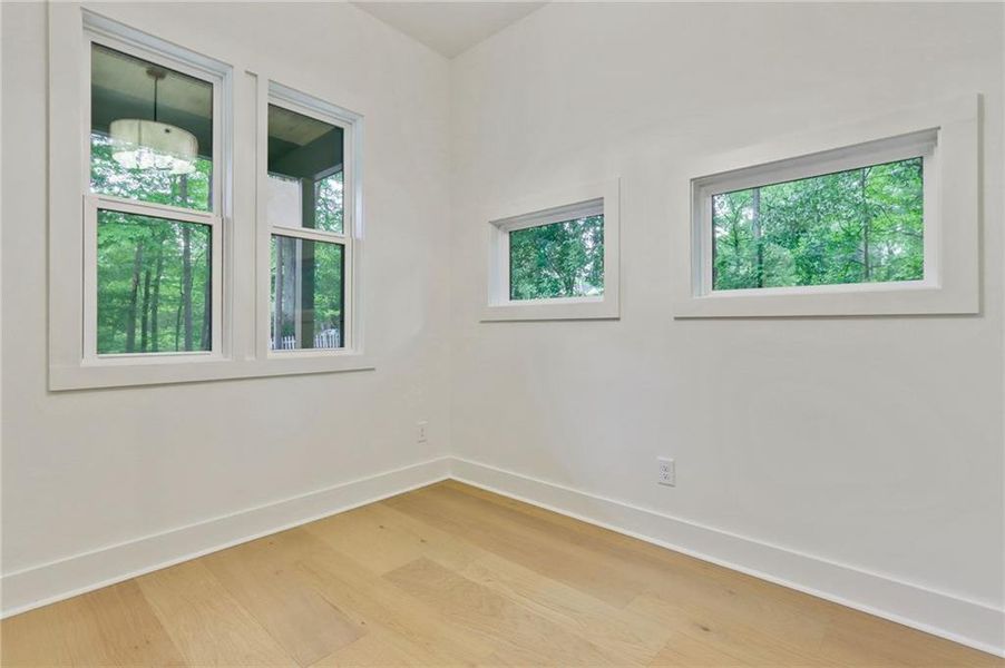 Spacious, unfurnished interior of a new home in , Marietta (Image 23).