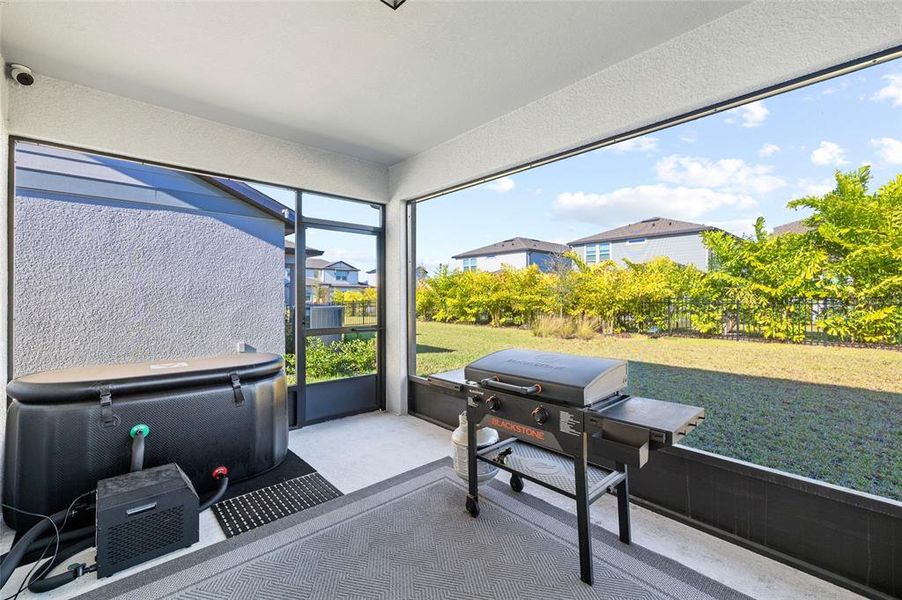 Exterior details and patio area of a home in Waterset, Apollo Beach (Image 25).