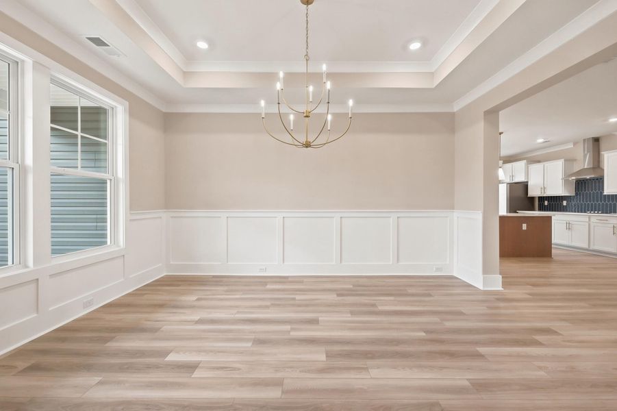 Spacious, unfurnished interior of a new home in Edgefield, Loris (Image 15).