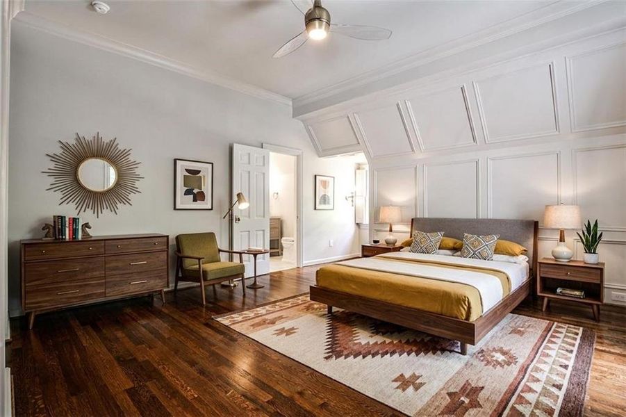 Furnished interior view inside a new home in , Atlanta (Image 12).