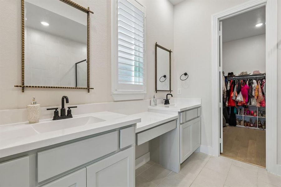 Furnished interior view inside a new home in Walsh: Artisan Series - 50' lots, Aledo (Image 15).