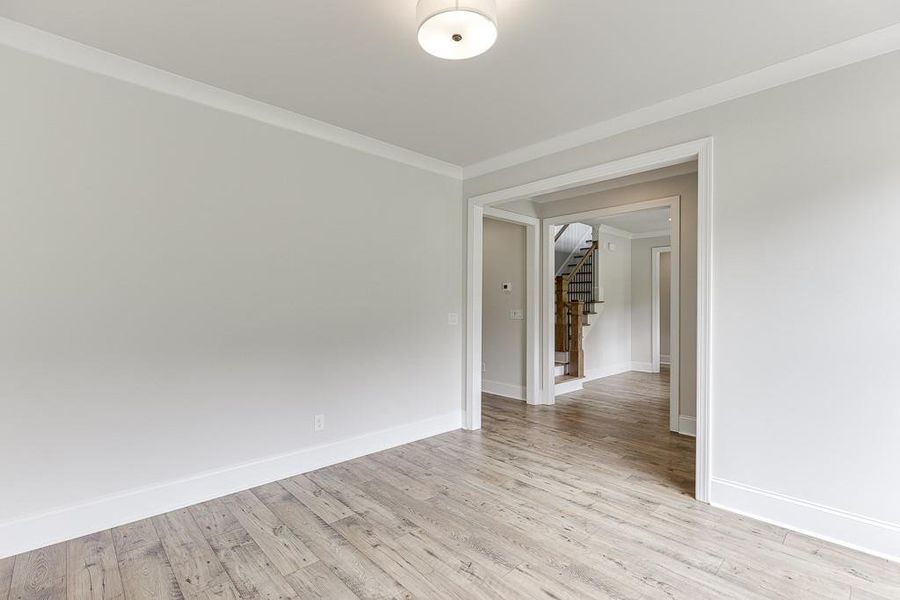 Spacious, unfurnished interior of a new home in , Bishop (Image 47).