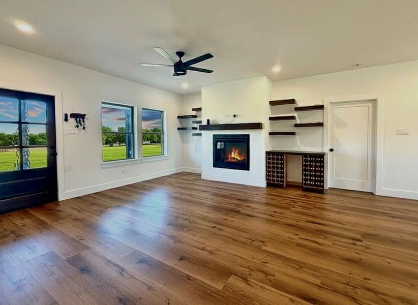 Spacious, unfurnished interior of a new home in , Wortham (Image 13). Spacious, unfurnished interior of a new home in , Wortham (Image 13).