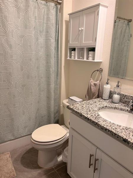 Furnished interior view inside a new home in Kindred, Kissimmee (Image 13).