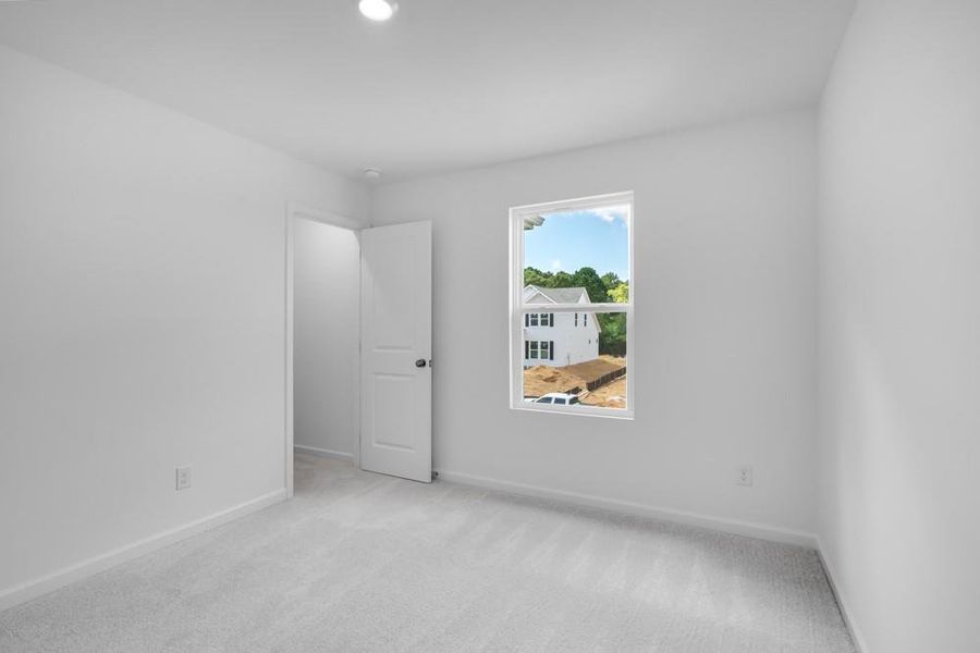 Image 14 of a home in Heritage River.