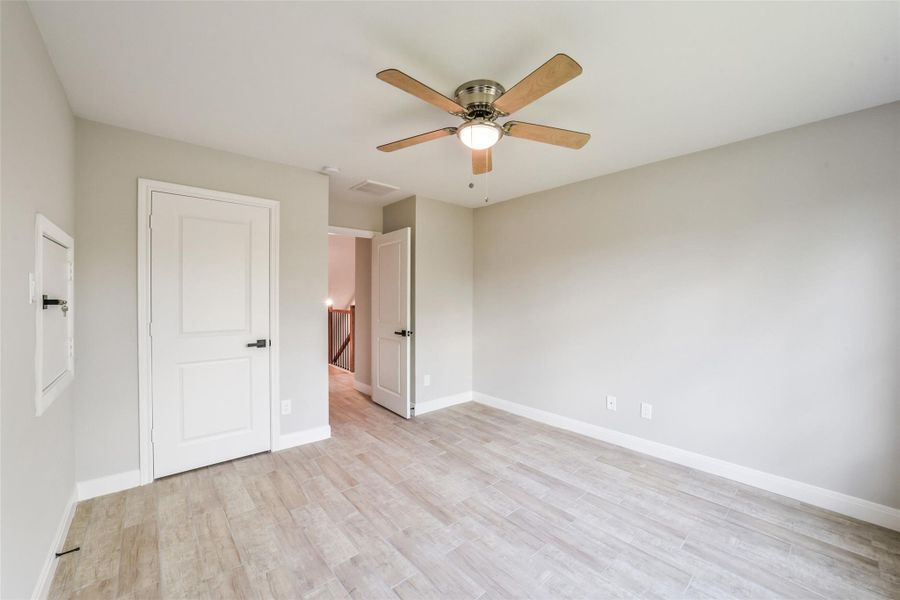 Spacious, unfurnished interior of a new home in , Richmond (Image 28).