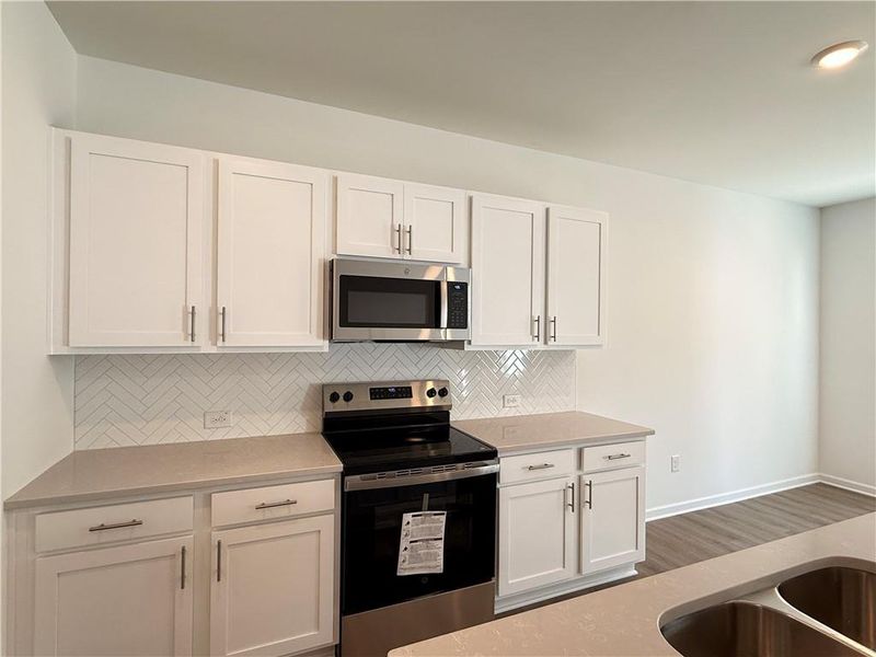 Furnished interior view inside a new home in Leydenview, Mableton (Image 14).