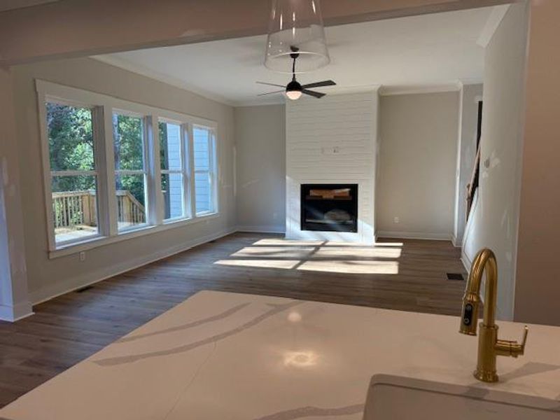 Image 29 of a home in .