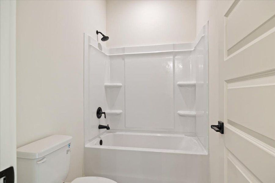 Image 43 of a home in Brooks Pond.