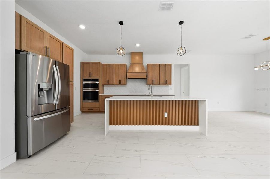 Furnished interior view inside a new home in , Orlando (Image 6).