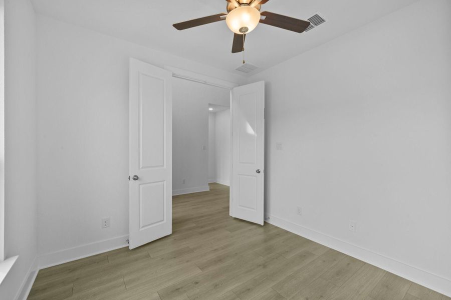 3,523sf New Home in Liberty Hill, TX.  - Slide 41