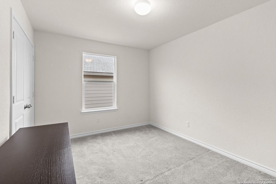 Spacious, unfurnished interior of a new home in , New Braunfels (Image 13).