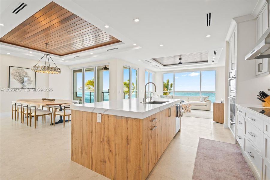 Furnished interior view inside a new home in , Marathon (Image 10).