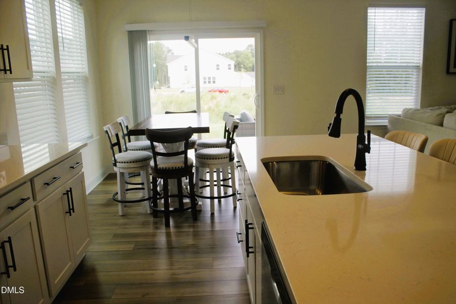 Dining Area KeyToLifestyle.com