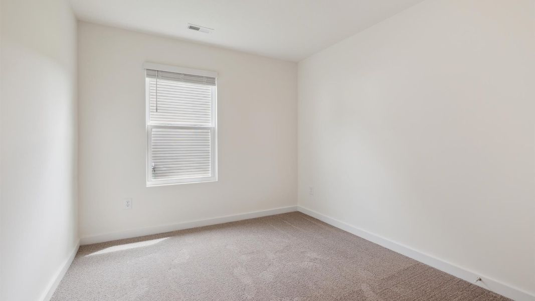 Spacious, unfurnished interior of a new home in Emory Creek, Harriman (Image 11). Spacious, unfurnished interior of a new home in Emory Creek, Harriman (Image 11).
