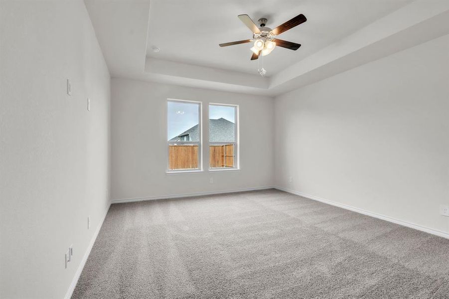 Spacious, unfurnished interior of a new home in The Landing at Hidden Lakes, McKinney (Image 15).