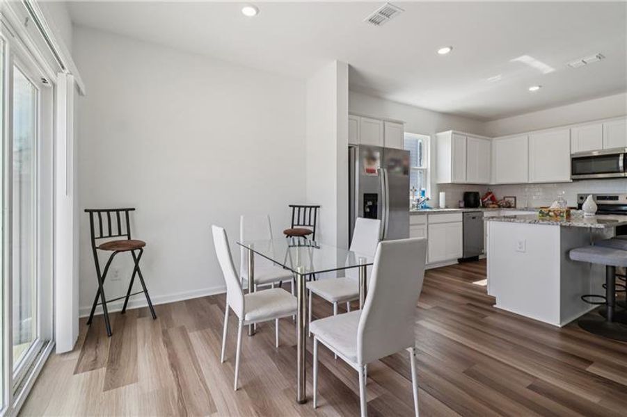 Furnished interior view inside a new home in , Gainesville (Image 17).