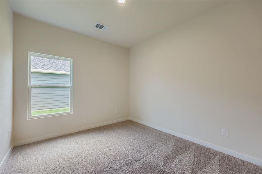 Spacious, unfurnished interior of a new home in Miraverde South, Crowley (Image 9). Spacious, unfurnished interior of a new home in Miraverde South, Crowley (Image 9).