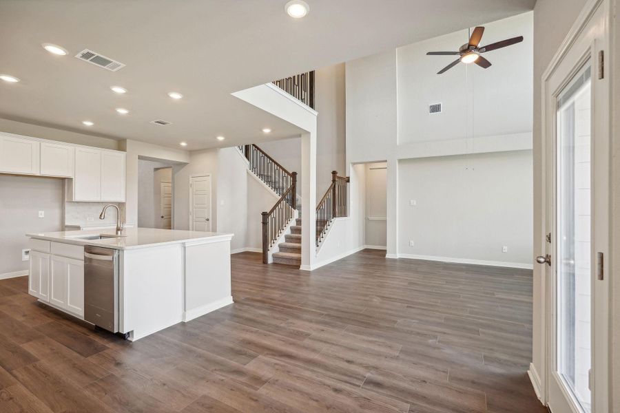 Image 43 of a home in Kingdom Heights.