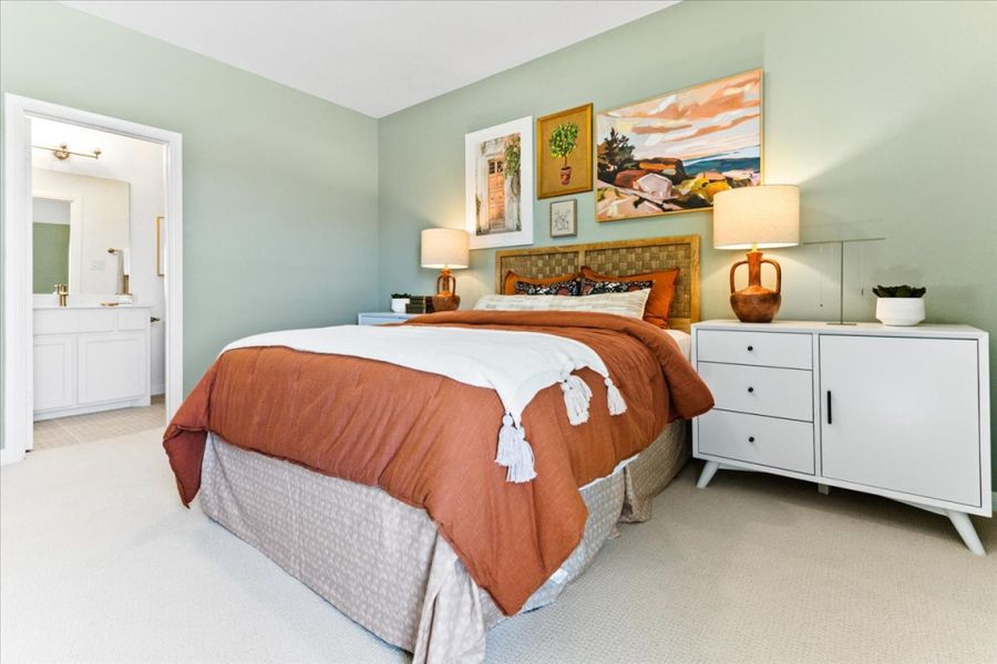 Furnished interior view inside a new home in Nelson Lake, Rockwall (Image 17).
