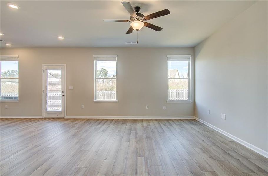 Spacious, unfurnished interior of a new home in Towne Center, Hampton (Image 18). Spacious, unfurnished interior of a new home in Towne Center, Hampton (Image 18).