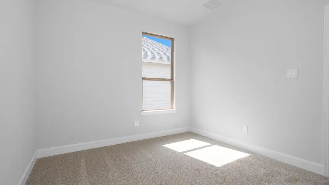 Spacious, unfurnished interior of a new home in StoneCreek Estates, Richmond (Image 7).